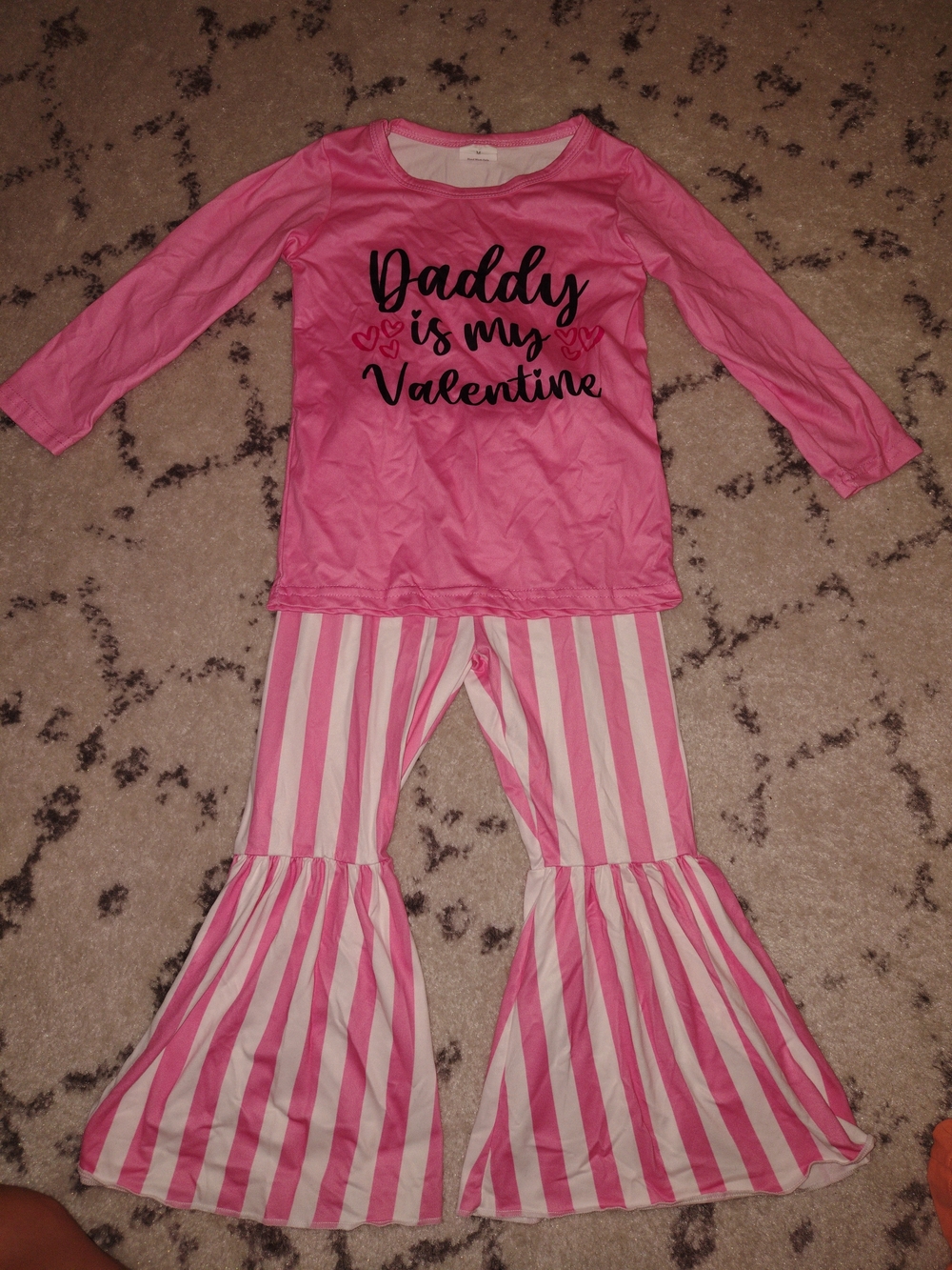 Kids Pink "Daddy Is My Valentine"